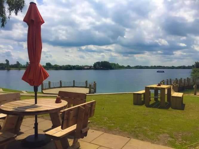 The Salsa Attractive Accomodation At Tattershall Lakes Exteriér fotografie